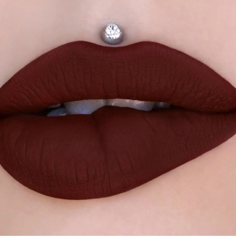 Jeffree Star Unicorn Blood Velour Liquid Lipstick - Picture 9 of 13